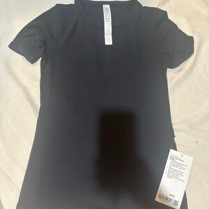 Lululemon Hold Tight Short
Sleeve